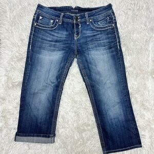 Vigoss Women's Dark Blue Cropped Jeans